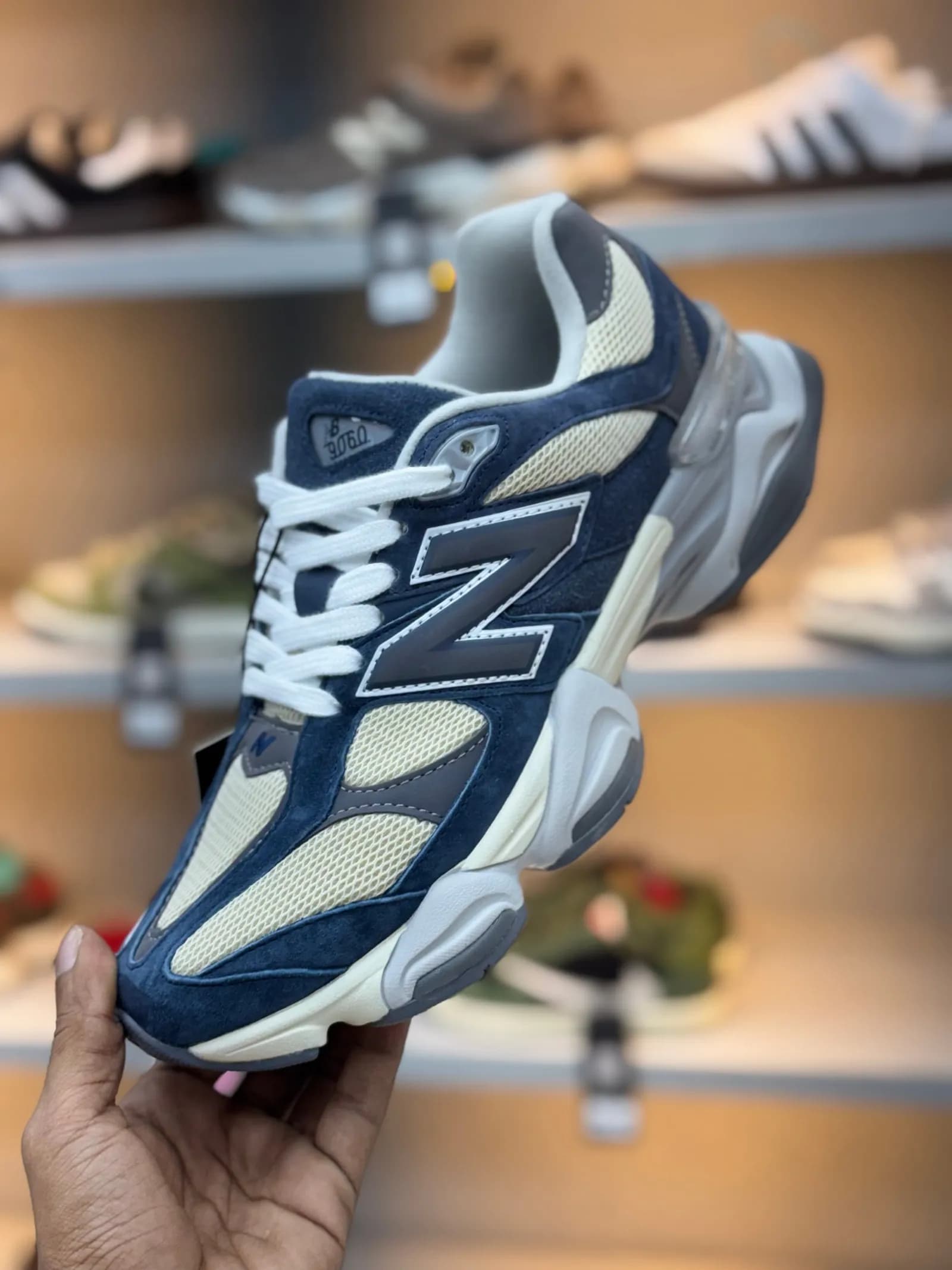 New Balance 9060 thumbnail 3