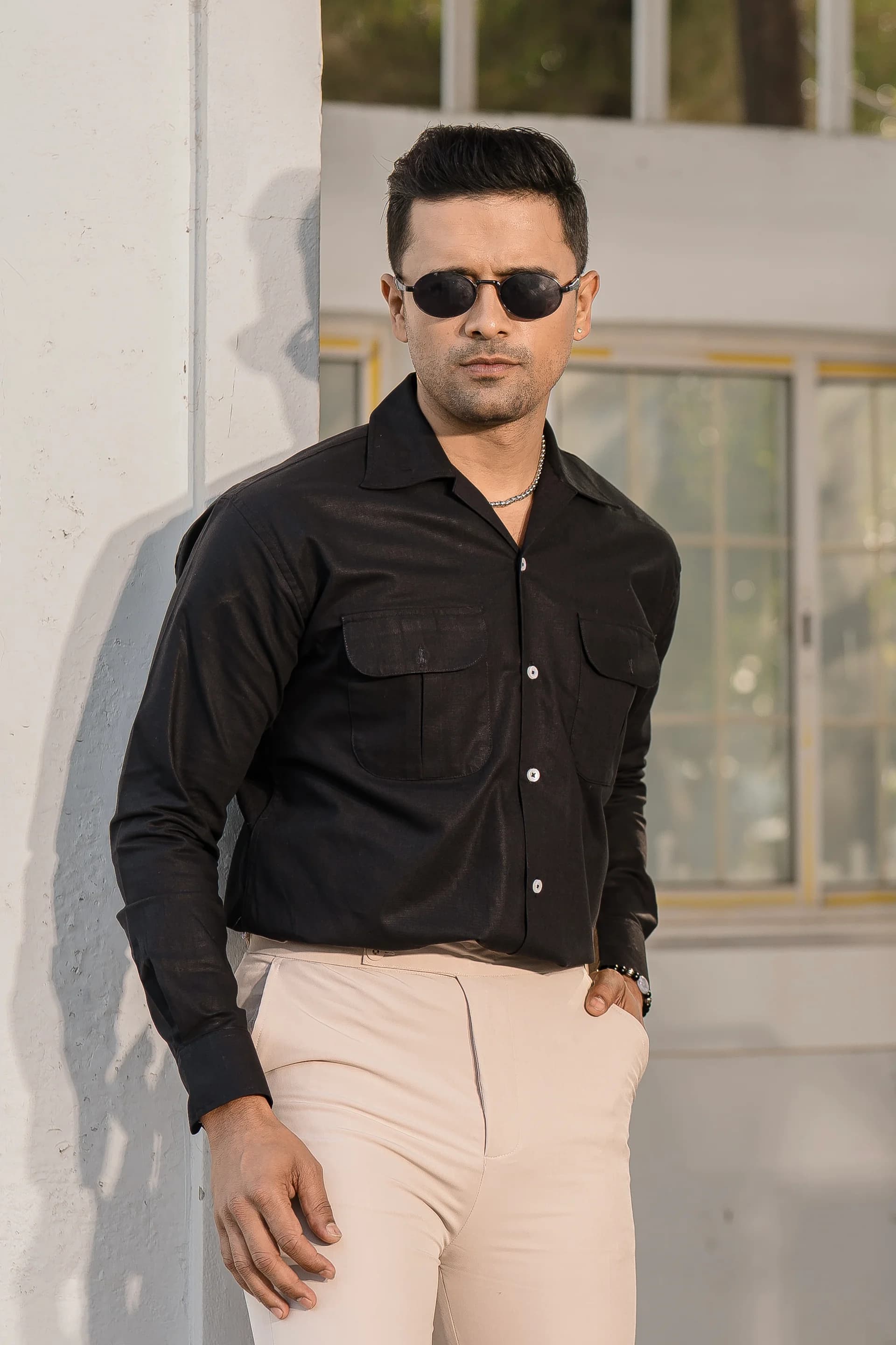 Double Pocket Linen Shirt - Black thumbnail 2