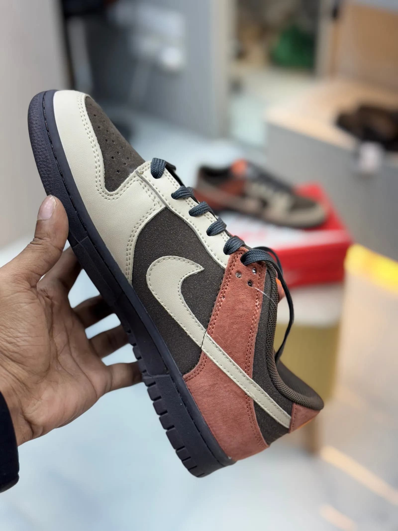 Nike SB Dunk | Red Panda thumbnail 2