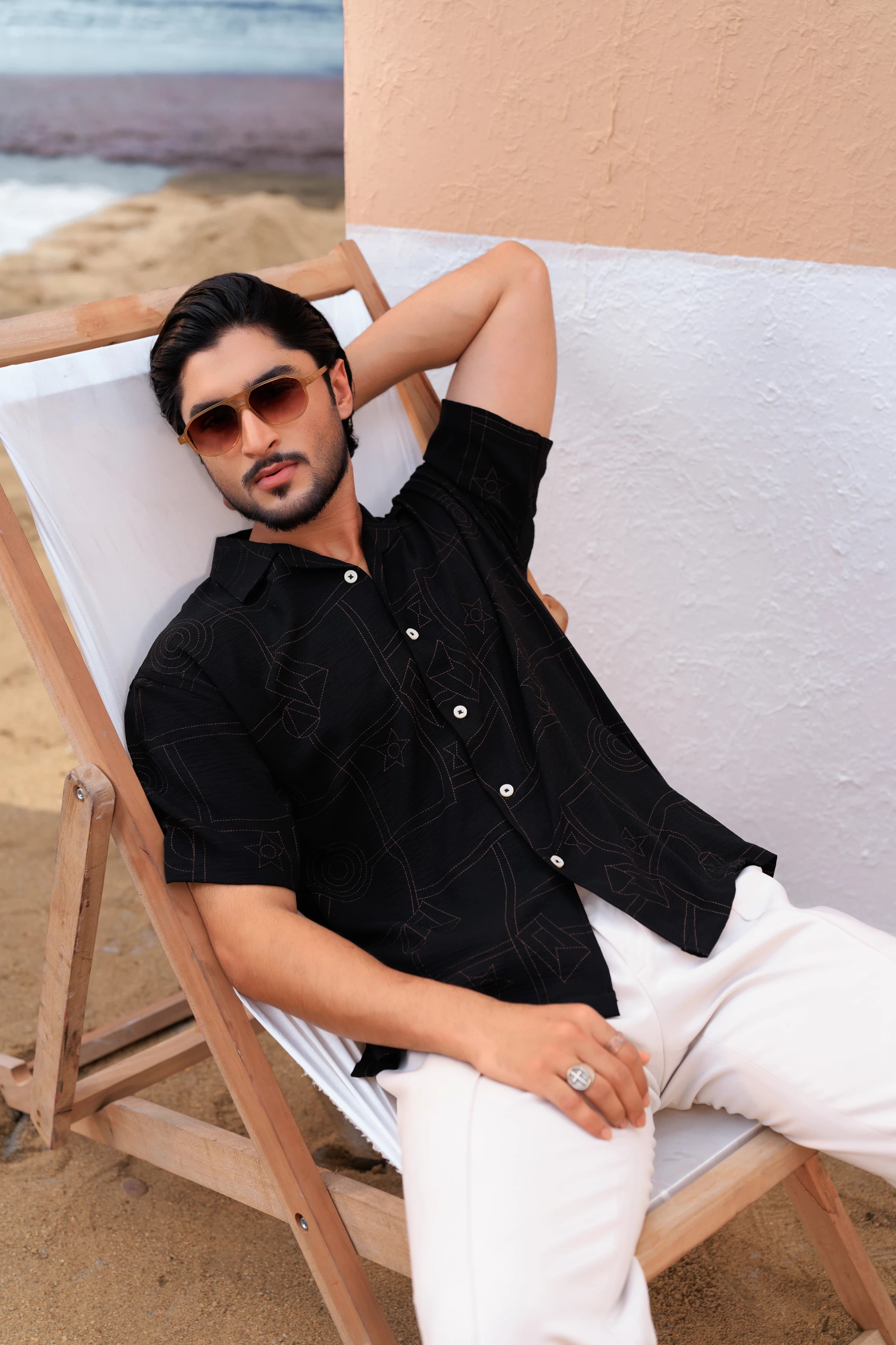 Half  Crop Boxy Shirt | Black thumbnail 1