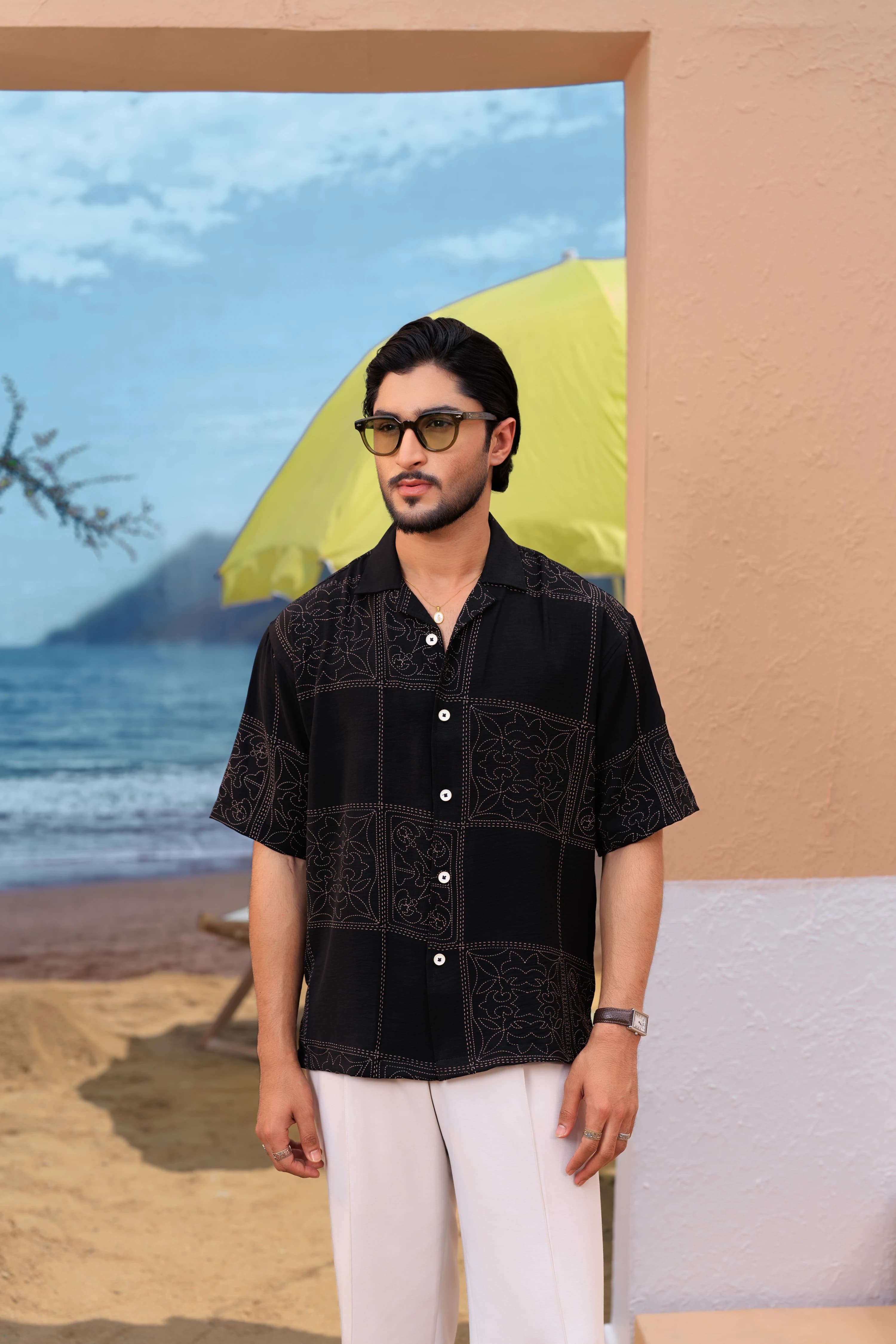  Relaxed Cuban Shirts - Black thumbnail 1