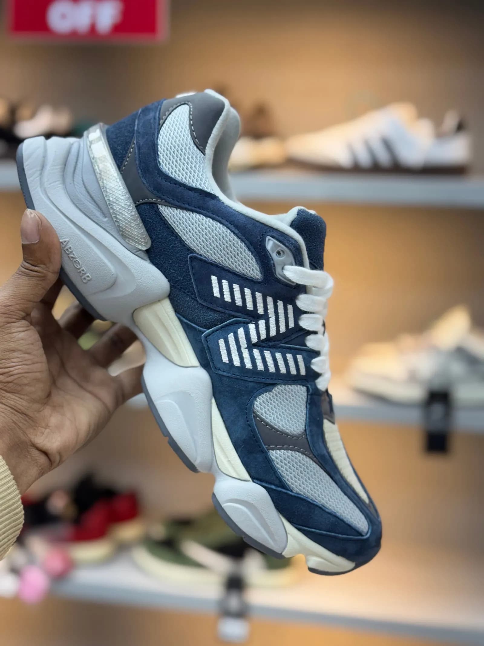 New Balance 9060 thumbnail 4