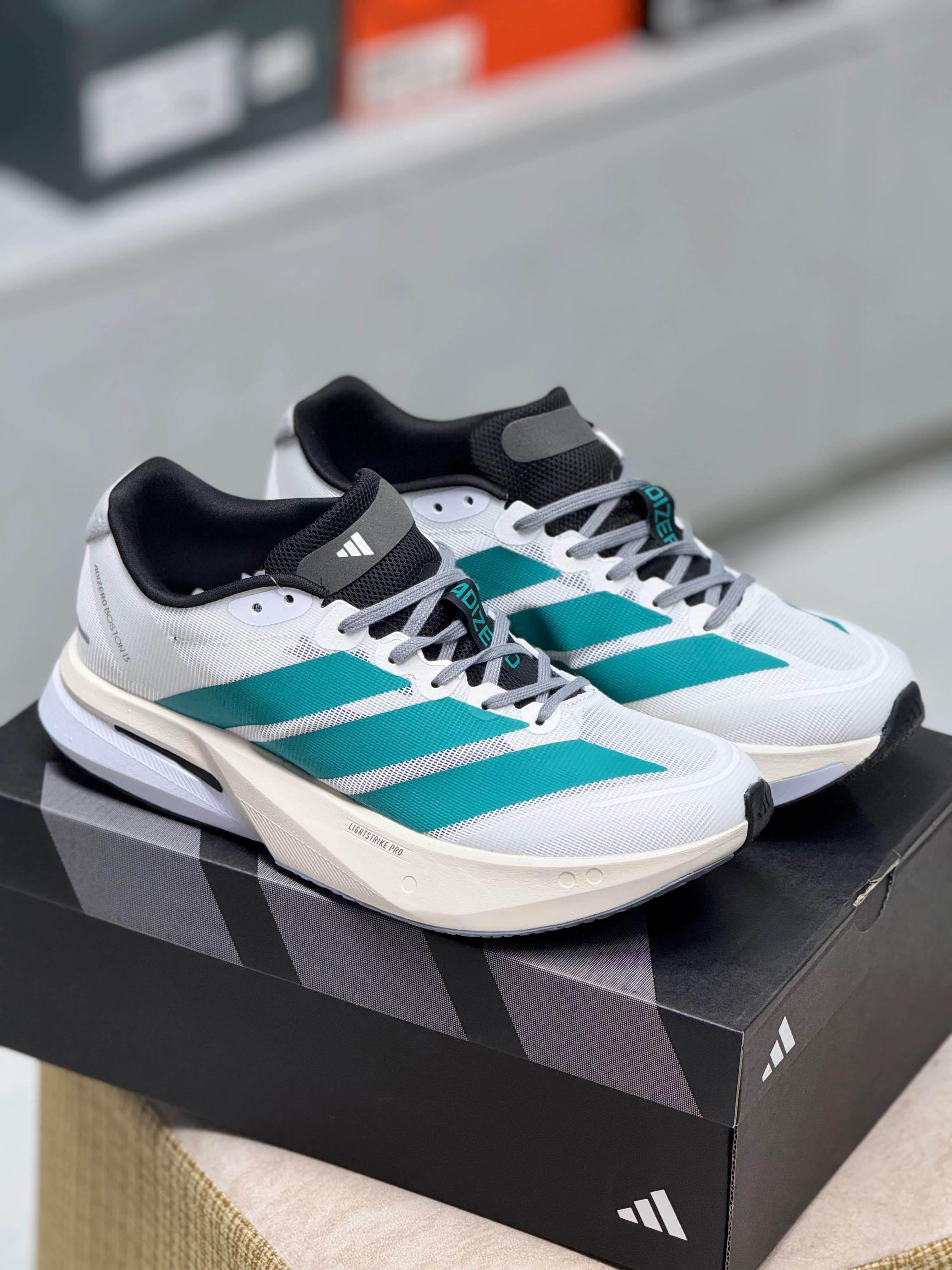 Adidas Adizero Evo SL thumbnail 2