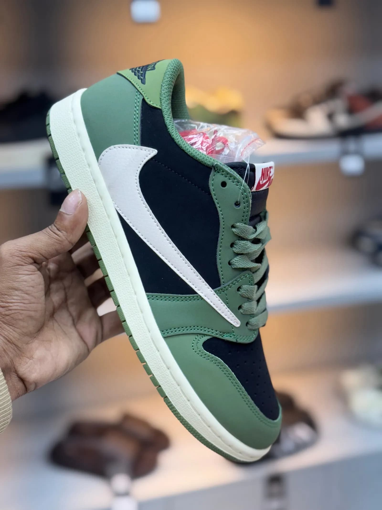 Nike Air Jordan 1 Low | Travis Scott thumbnail 2