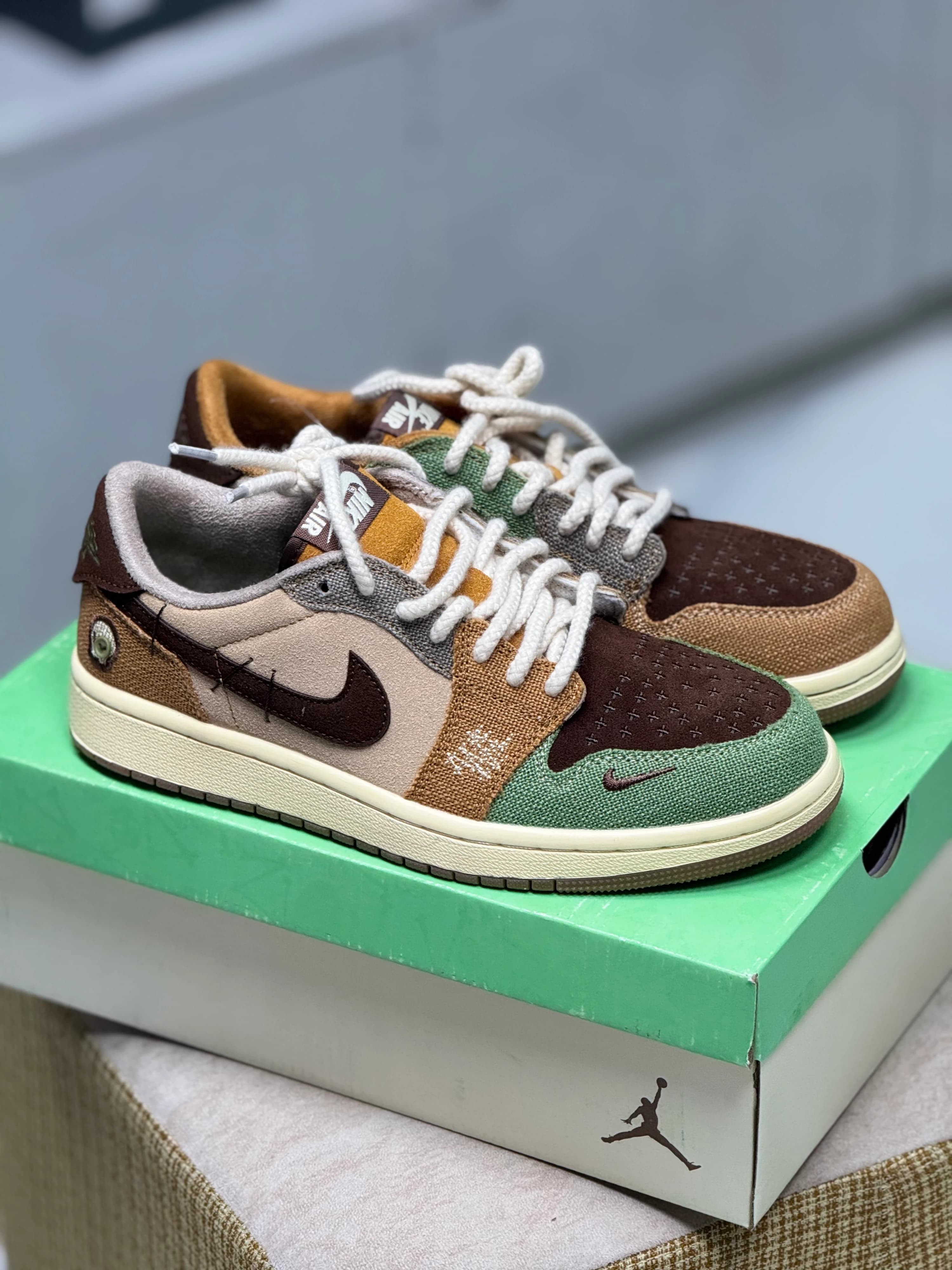 Nike Air Jordan 1 Low OG | Zion Voodoo thumbnail 2