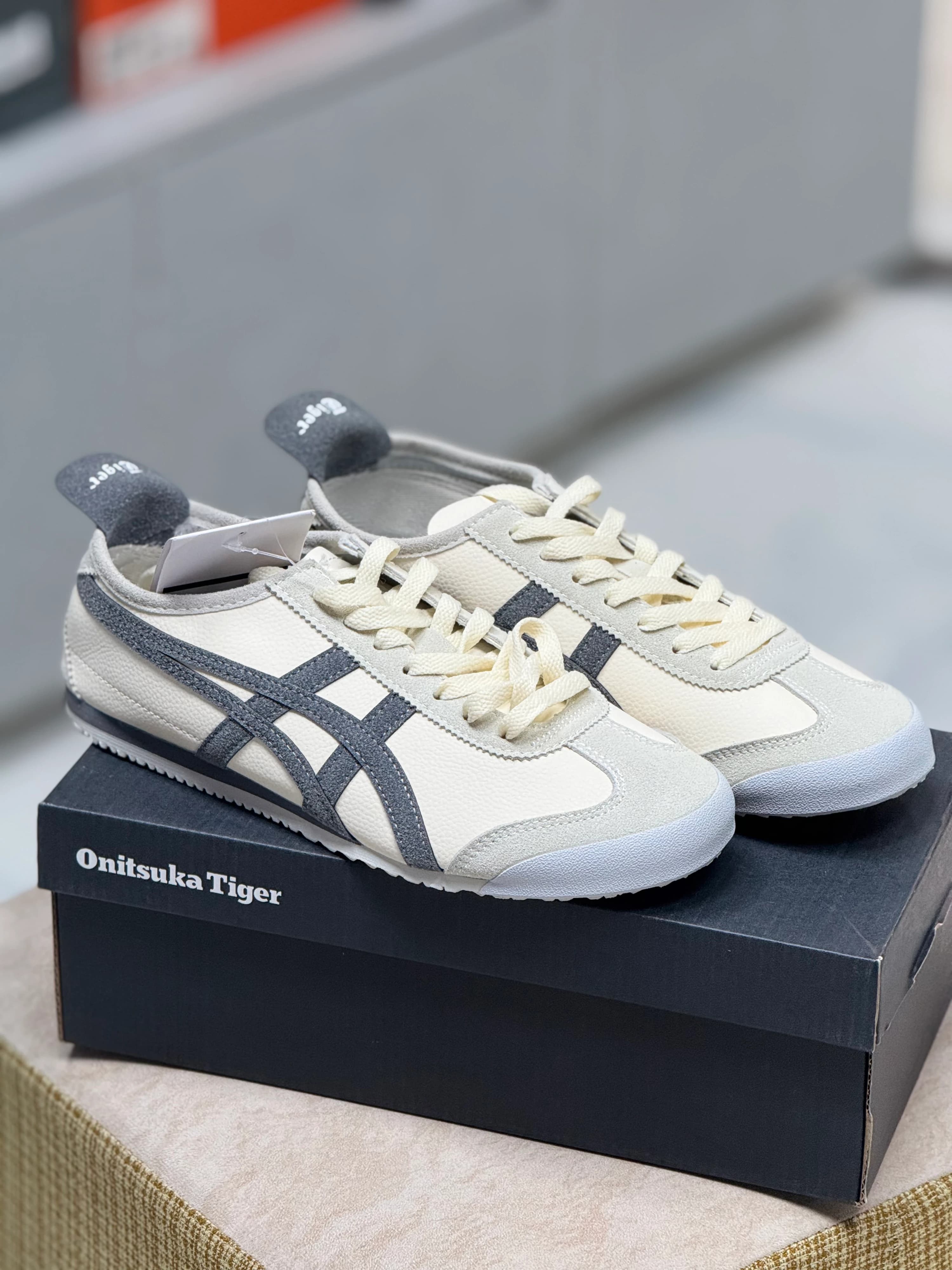 Onitsuka Tiger | Mexico 66 thumbnail 3