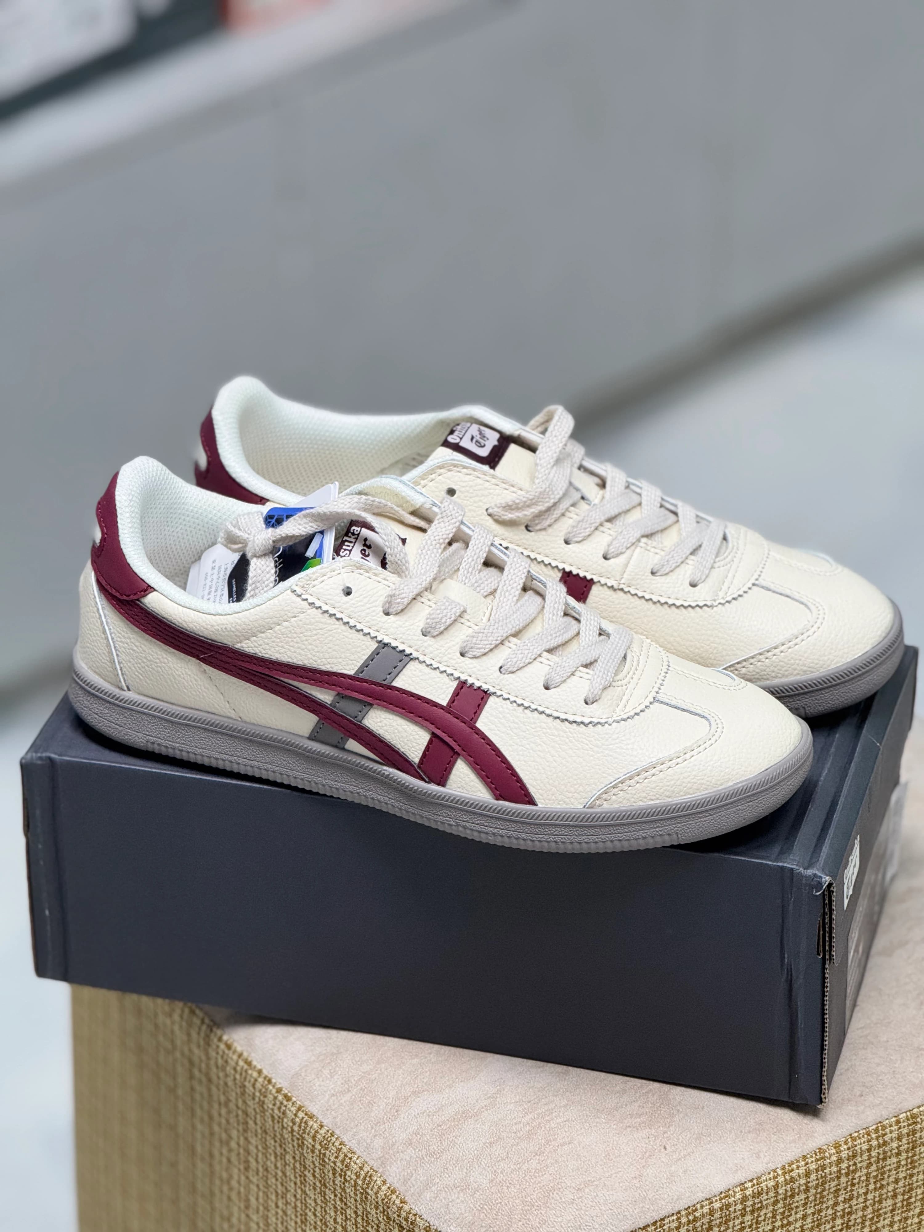 Onitsuka Tiger | Tokuten  thumbnail 2