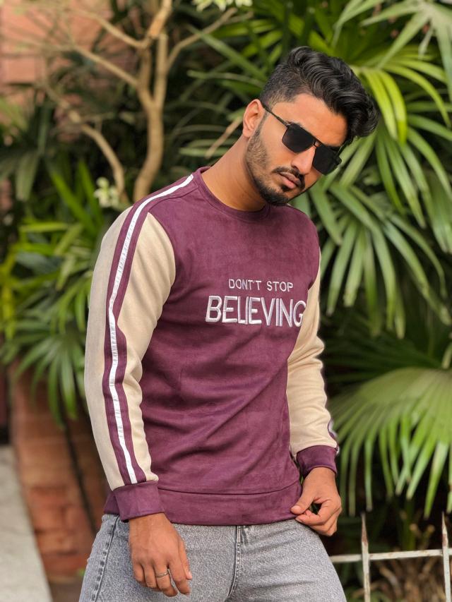 Premium Sweatshirt 