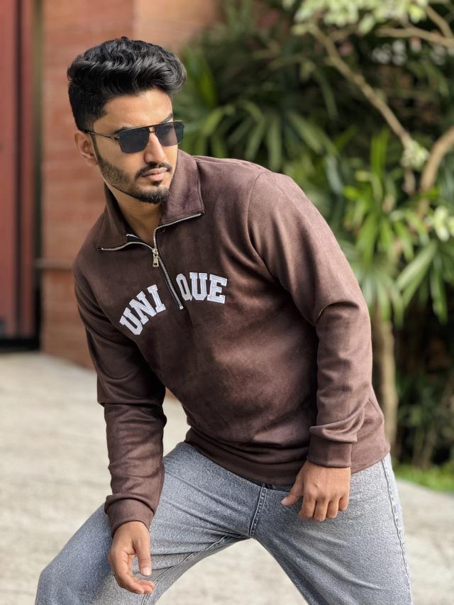 Premium Zipper sweatshirt